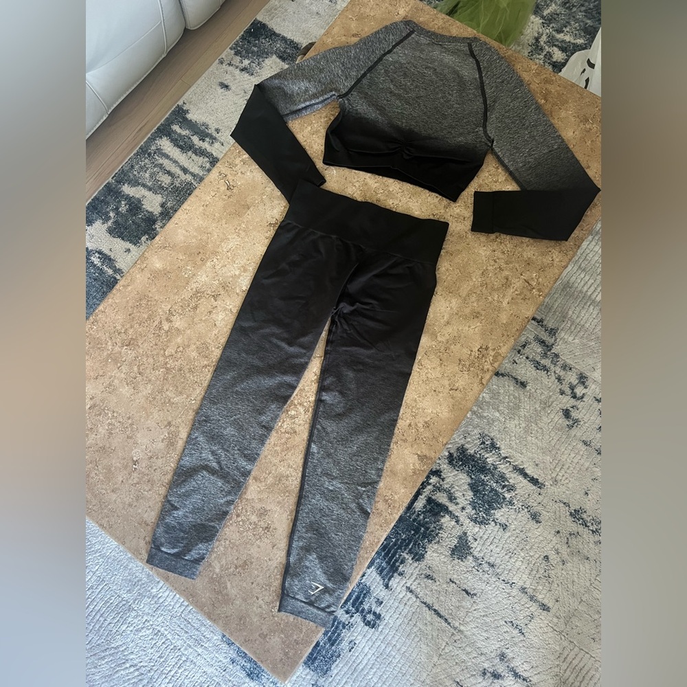Gymshark SET Adapt Ombré Black and Gray Seamless Top & Leggings Size M - Picture 17 of 17